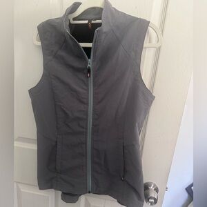 KERRITS Women's Medium Softshell Riding Vest Gray Equestrian Apparel Full Zip